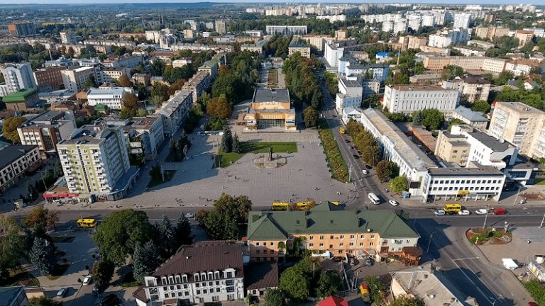 Рівне – Дніпро: скільки їхати і як проходить дорога