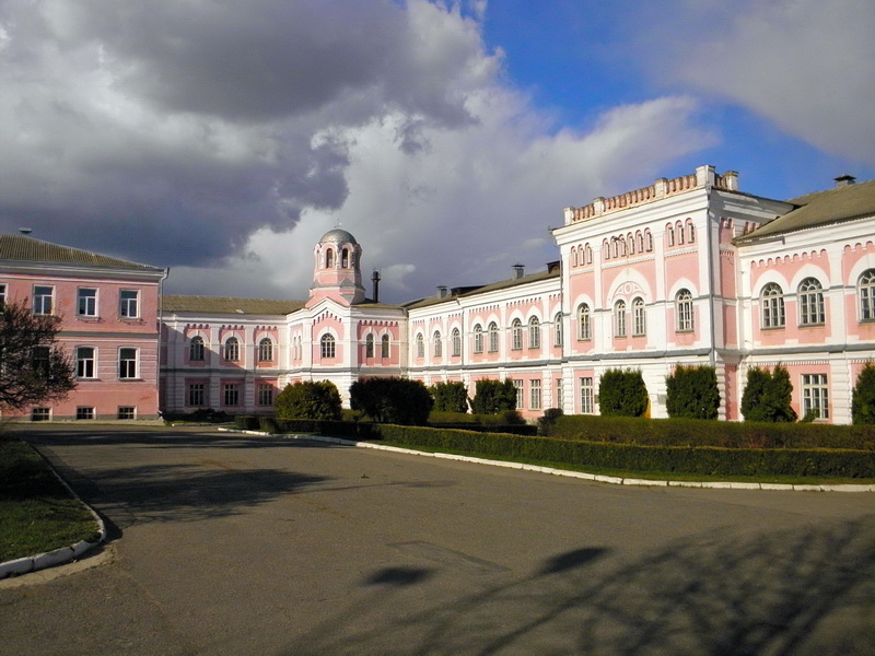 Умань – Хмельницький: час у дорозі та маршрут